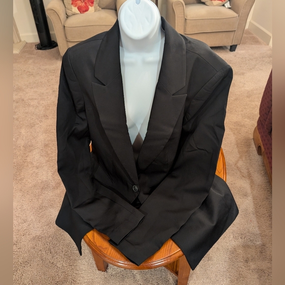 long tall sally Jackets & Blazers - Long Tall Sally 1-Button Black Blazer, size 12 - NEW